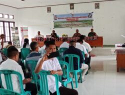 Babinsa 02/Rindi Umalulu Hadiri Rapat Kerja Pamong Praja Tingkat Kecamatan