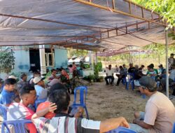 Babinsa Koramil 05/Waingapu Ajak Warga Jaga Keamanan Dan Ketertiban Lingkungan