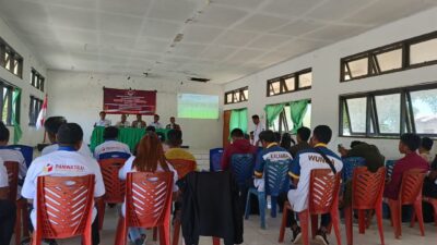 Babinsa Koramil 05/Waingapu Menghadiri Undangan Rapat Pleno Terbuka DPSHP