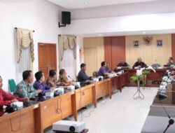 Komisi I Dan Komisi III DPRD Kabupaten Jembrana Gelar Raker Dengan Eksekutif Bahas Randangan Perubahan RPJMD