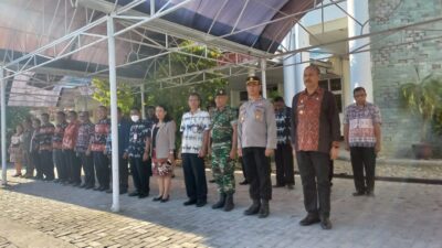 Dandim Mengikuti Apel Serentak Satuan Keamanan Lingkungan Dalam Rangka Pemilu Serentak