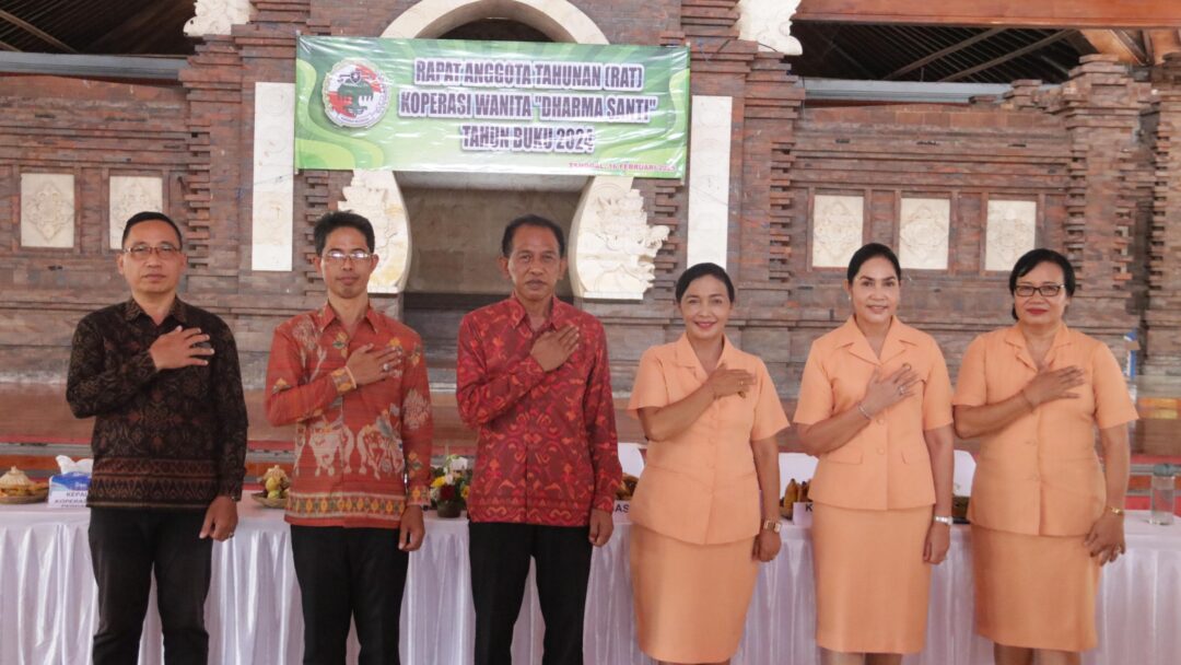 Kejar Target , Sekda Budiasa Harapkan Koperasi Dharma Santi Optimalkan Berbagai Potensi