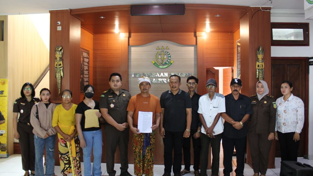 Penyerahan SKP2 Berbasis Keadilan Restoratif untuk Kasus KDRT di Jembrana