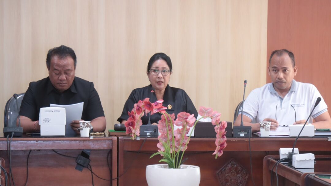 DPRD Kabupaten Jembrana Bahas Strategi Optimalisasi PAD Pada Rapat Paripurna