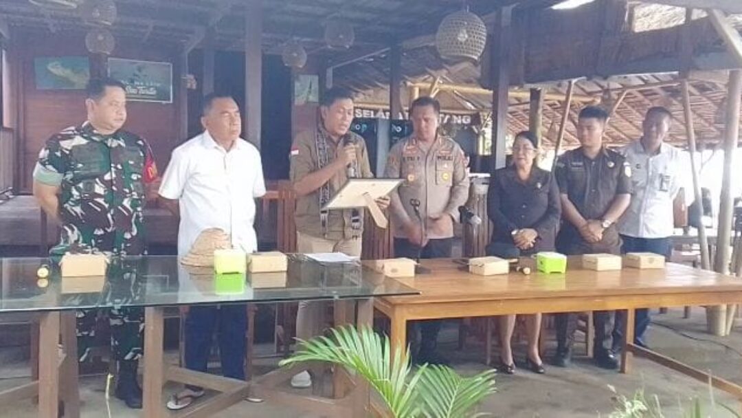 Polres Jembrana Berhasil Gagalkan Penyelundupan Penyu Hijau, Forkopimda Gelar Pelepasliaran Di Perancak