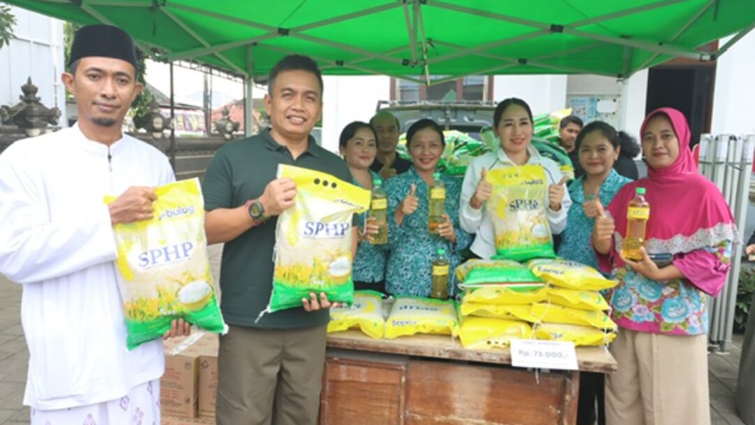Nyepi Dan Lebaran Berdekatan, Pemkab Jembrana Gelar Pasar Murah Bantu Penuhi Kebutuhan Pokok Warga