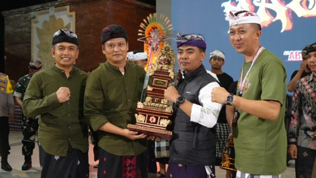 Apresiasi Kreativitas Yowana Di Masikian Festival, Bupati Kembang Janji Tambah Anggaran Tahun Depan