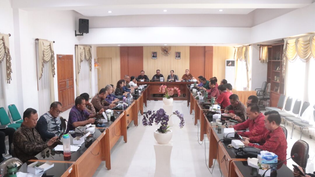 DPRD Jembrana Gelar Rapat Paripurna Internal Terkait Banmus Dan Ranperda Serta Matangkan Agenda Kegiatan