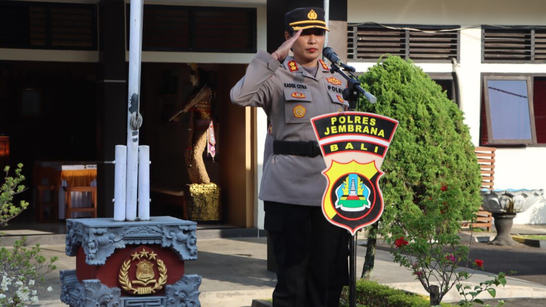 Kapolres Jembrana Ajak Anggota Tingkatkan Disiplin Dan Kepedulian Lewat Apel Jam Pimpinan