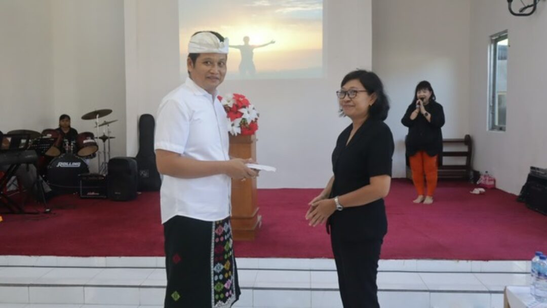 Bupati Kembang Hadiri Perayaan Paskah Bersama Persekutuan Wanita Kristen Jembrana