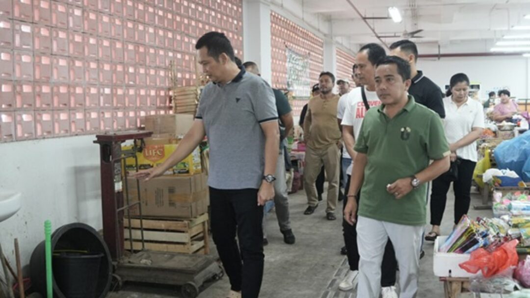 Bupati Kembang Soroti Kebersihan Pasar Umum Negara Bahagia