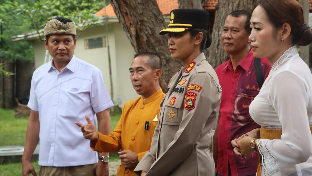 Kapolres Jembrana Hadiri Perayaan Sannipata Waisak 2569 BE di Vihara Empu Astapaka Gilimanuk