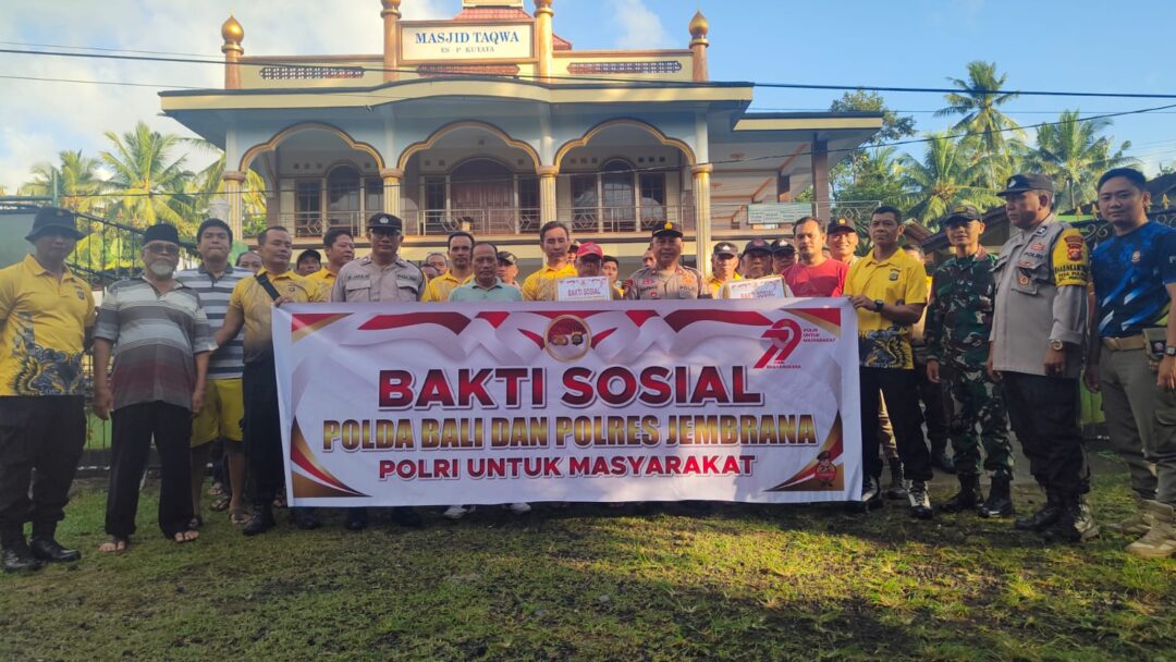 Sambut Hari Bhayangkara Ke-79, Polsek Pekutatan Gelar Bakti Religi Dan Sosial Di Masjid Taqwa