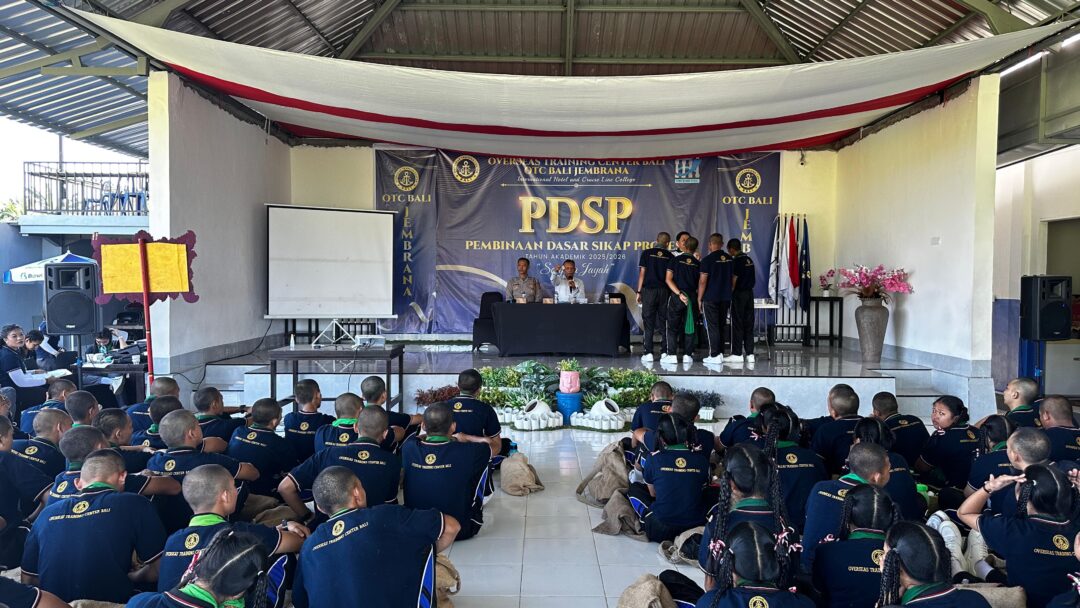 Polres Jembrana Sosialisasikan Bahaya Narkotika Kepada Siswa OTC Bali Jembrana