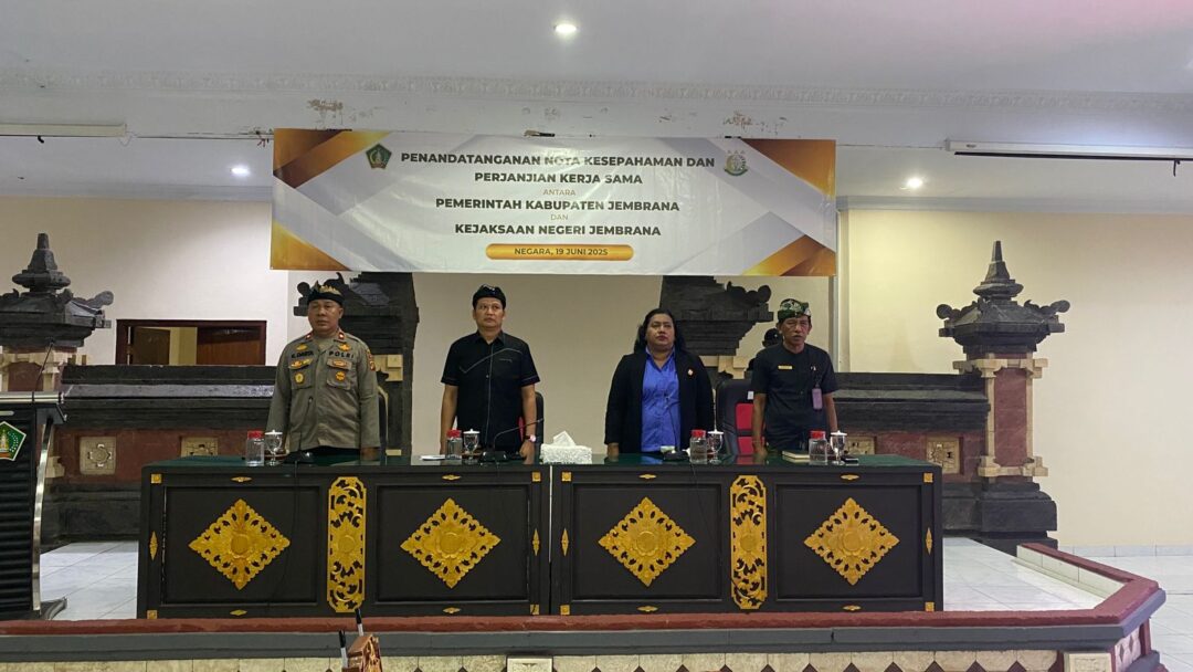 Waka Polres Jembrana Hadiri Penandatanganan MoU Bidang Perdata Dan Tata Usaha Negara