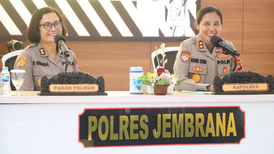 Polwan Polres Jembrana Dapat Arahan Langsung Dari Pakor Polwan Polda Bali, Bahas Isu Kekerasan Hingga Penampilan