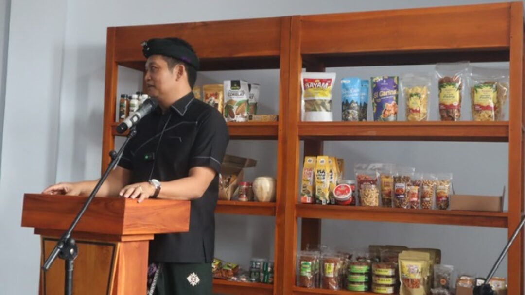 Bupati Kembang Wajibkan Toko Modern Berjejaring Tampung Produk UMKM Jembrana