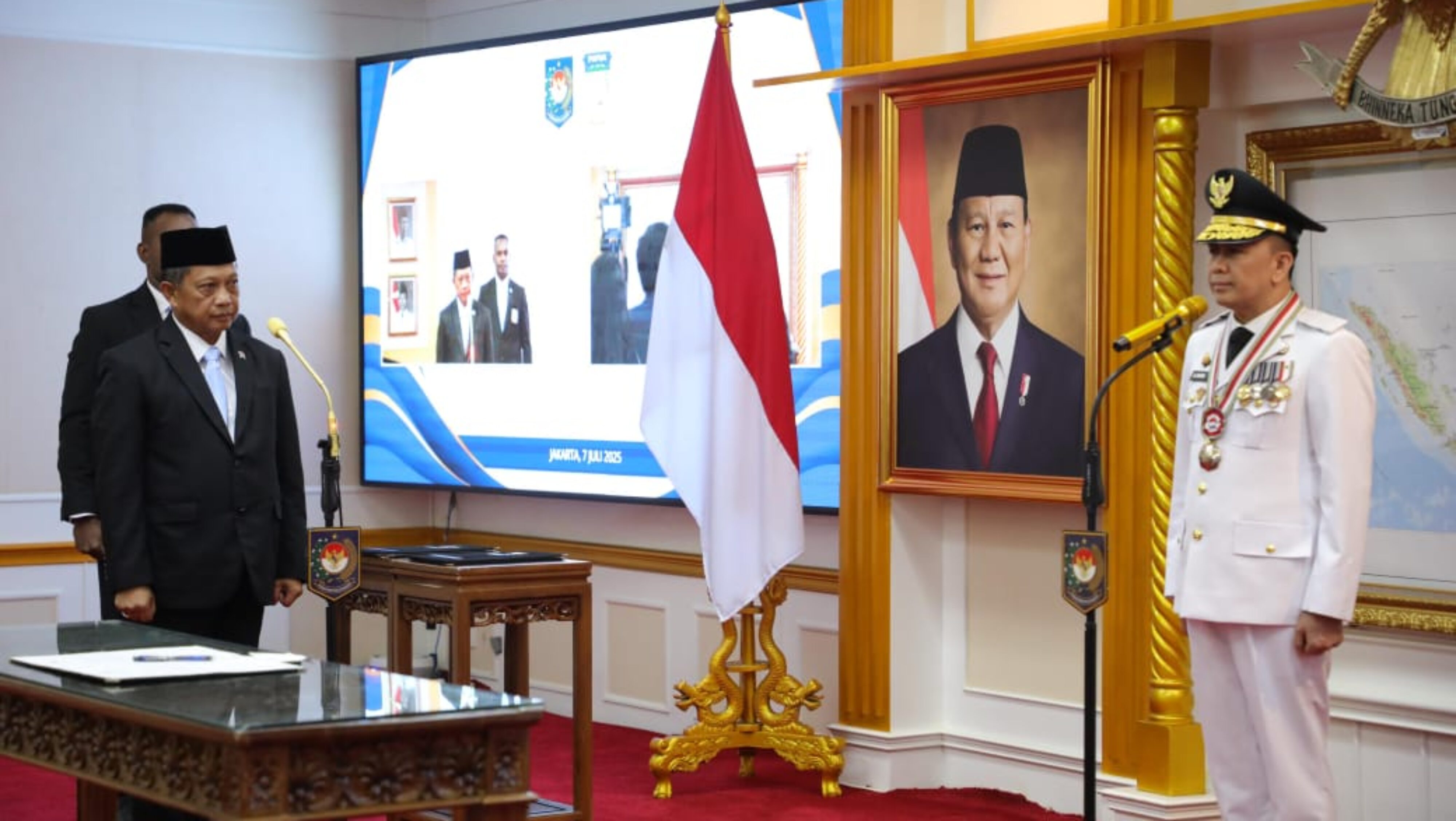 Mendagri Lantik Agus Fatoni , Dirjen Keuangan Daerah Kemendagri Jadi Pj Gubernur Papua