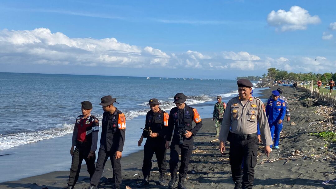 Hari Ke-10 Pencarian, Tim Gabungan Gelar Apel Dan Sisir Pantai Pebuahan Hingga Baluk