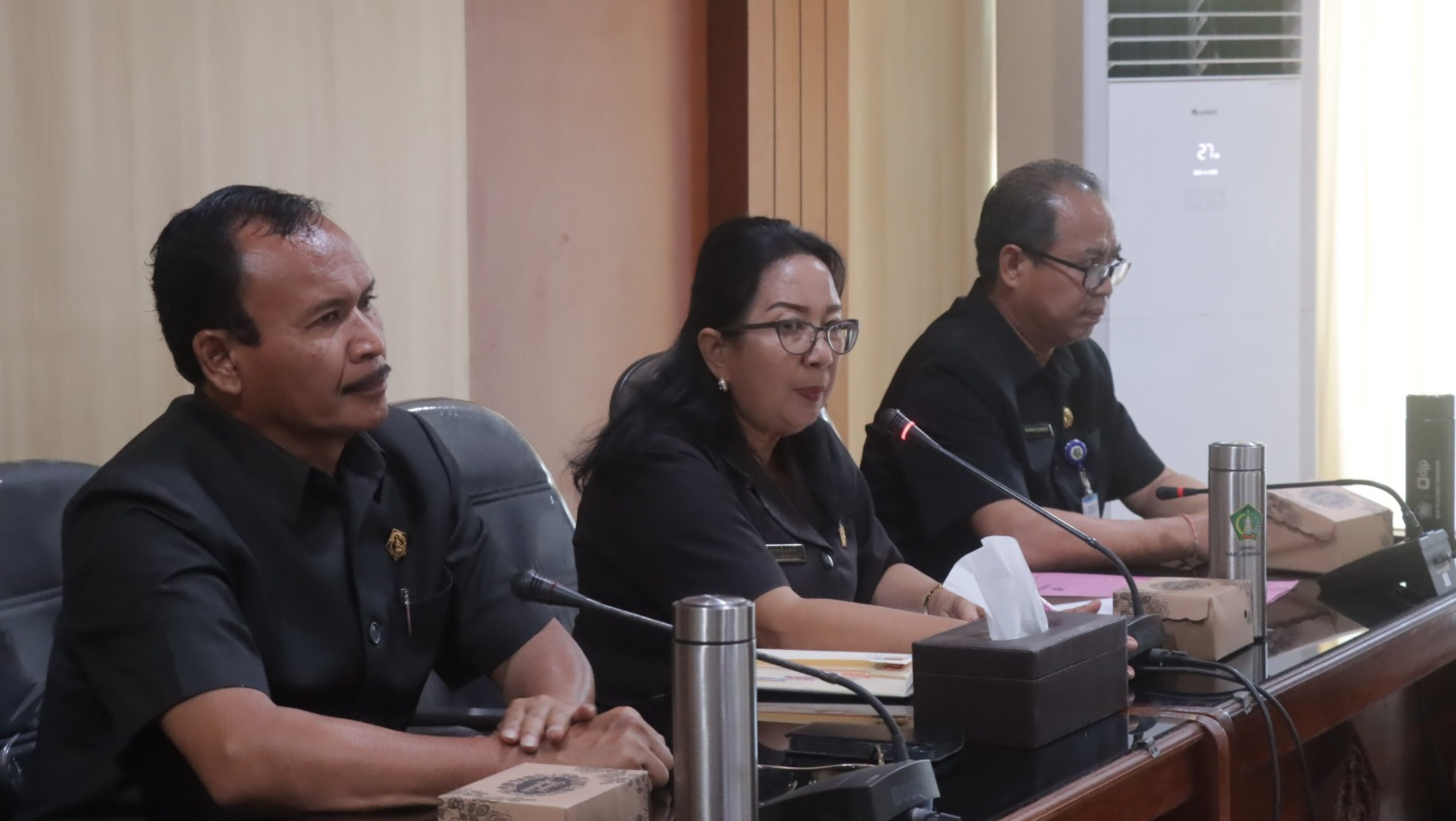 Banggar DPRD Jembrana Gelar Rapat Kerja Bahas Pertanggungjawaban APBD 2024 Dan Perubahan APBD 2025