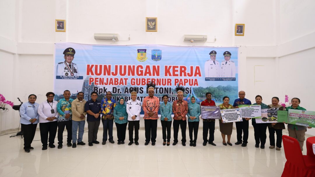 Pj Gubernur Papua Agus Fatoni Ajak Masyarakat Supiori Jaga Iklim Kondusif Dan Sukseskan PSU 6 Agustus