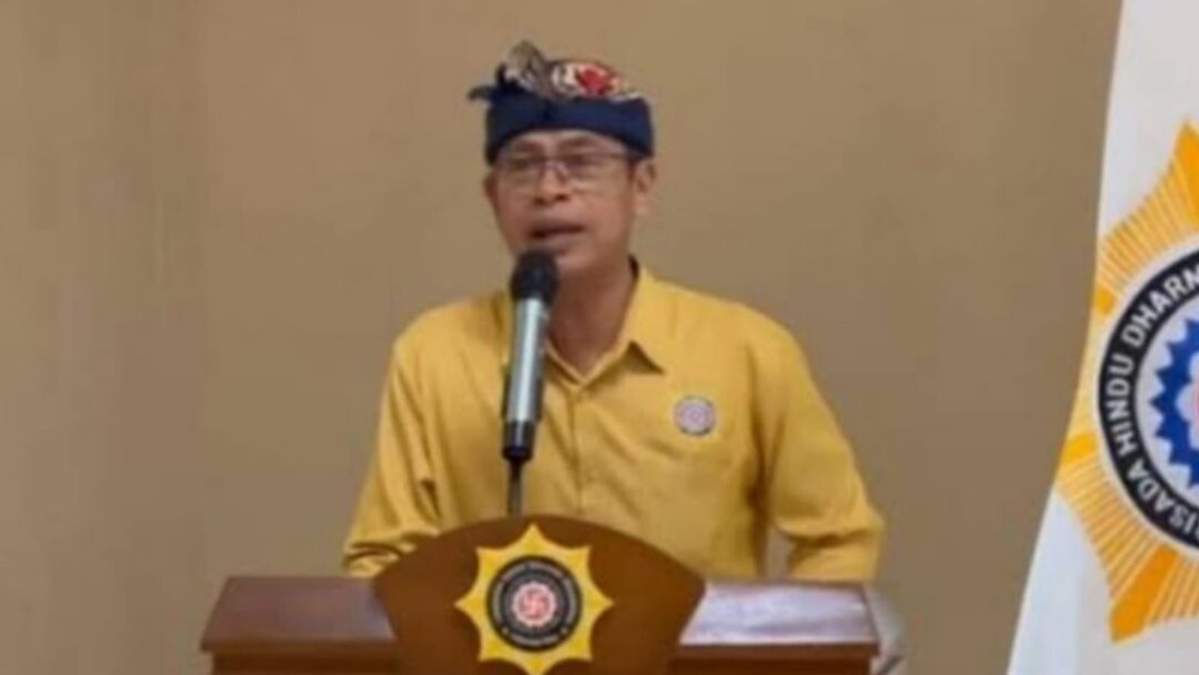 PHDI Minta Pemerintah Tegas Soal Paralayang Dekat Pura Gunung Payung Dinilai Langgar Nilai Kesucian