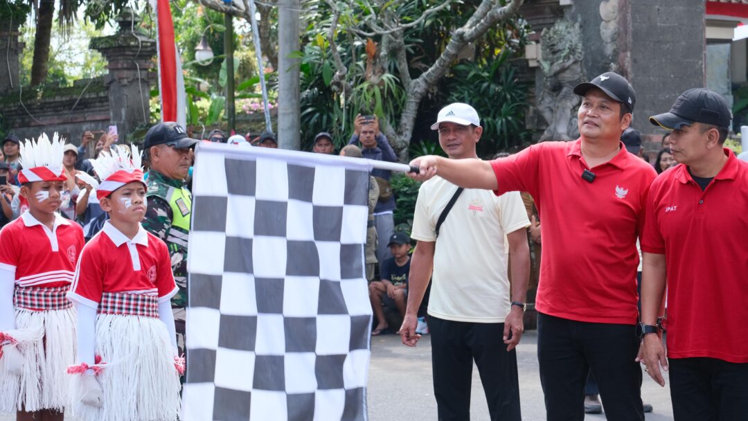 Meriah, Ratusan Siswa SD Di Jembrana Ikut Lomba Gerak Jalan HUT RI Ke-80